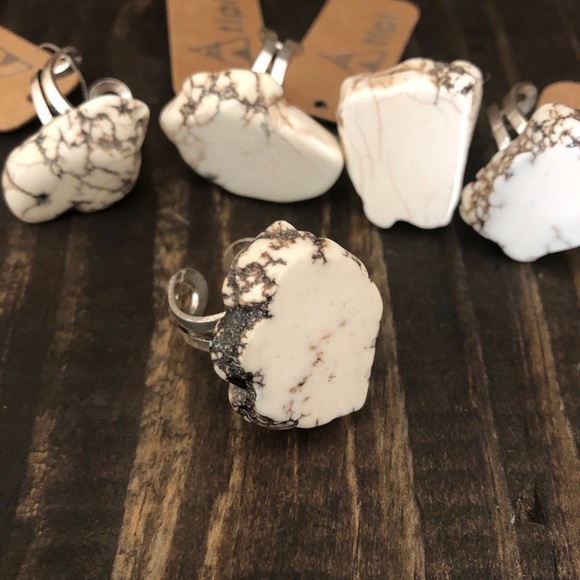 Jewelry - Western Stone Cuff Ring